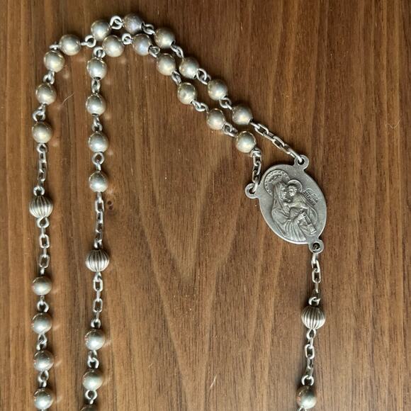 Vintage 1960s Hill Mark 925 STERLING Silver Rosary Bead Necklace Crucifix - Picture 3 of 16